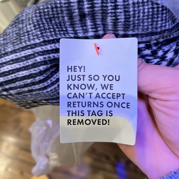 ASOS DESIGN oversized overcoat in gray check (brand new) - Picture 5 of 5